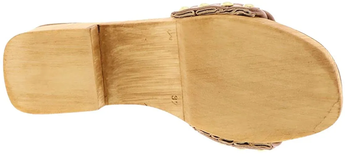 Bennet Slide Sandals in Tan