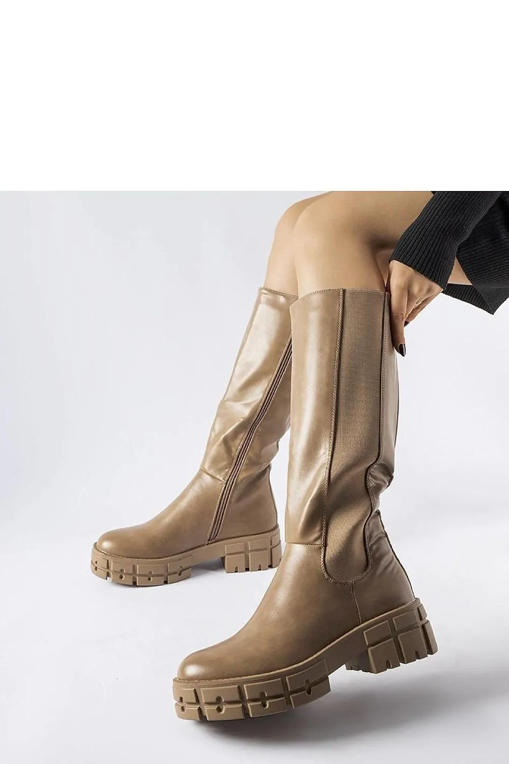 Brown insulated flat knee-high boots
