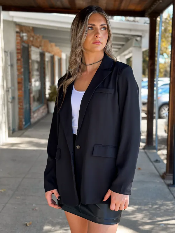 Double Pocket Woven Blazer