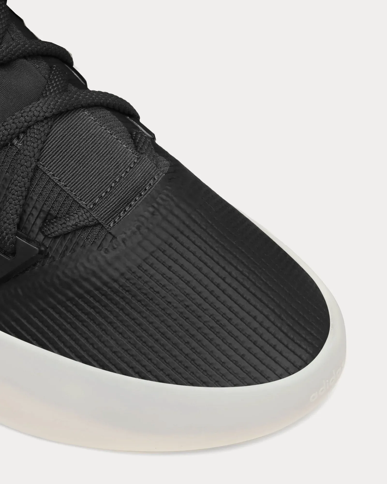 I Basketball Carbon / Carbon High Top Sneakers
