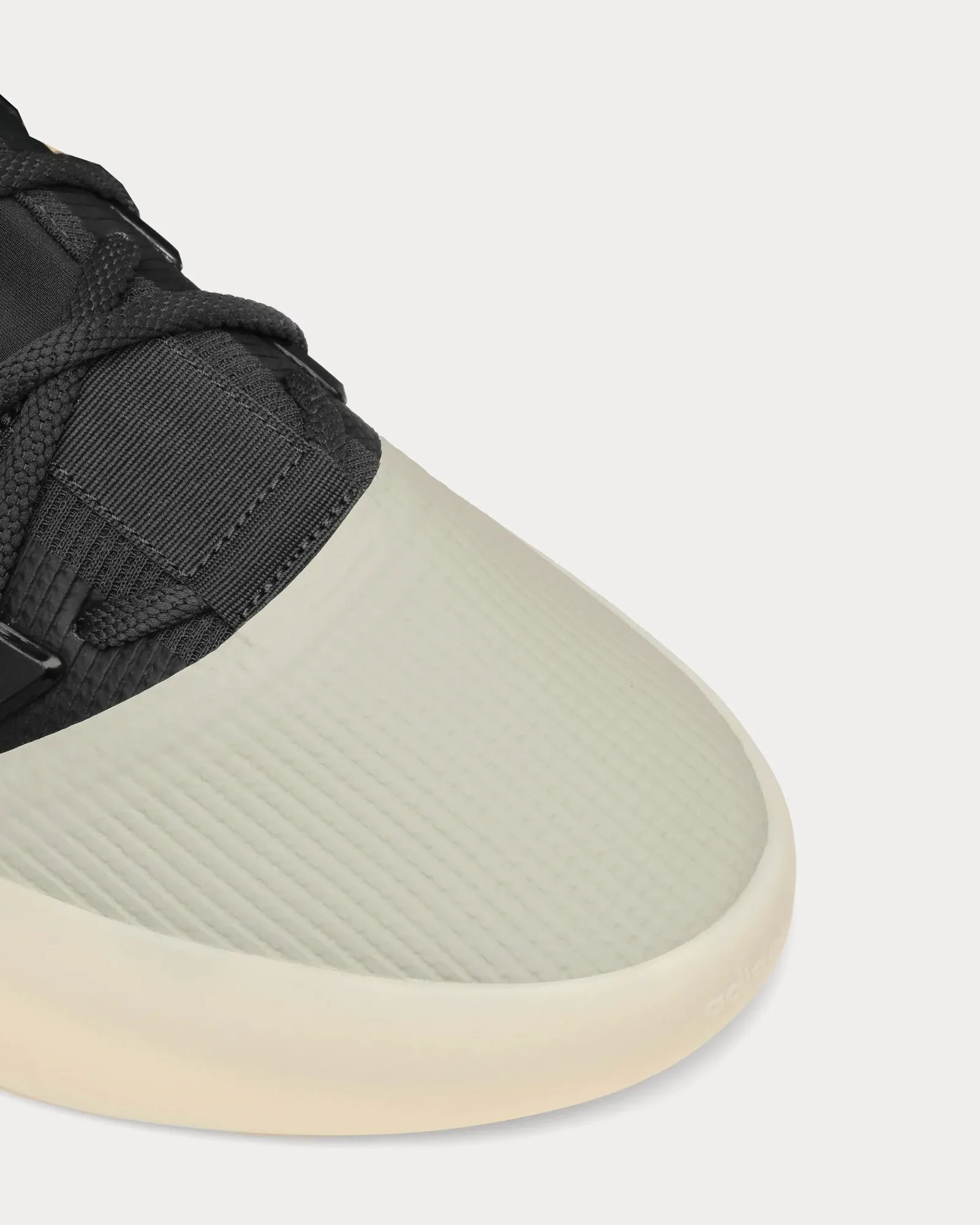 I Basketball Carbon / Sesame High Top Sneakers