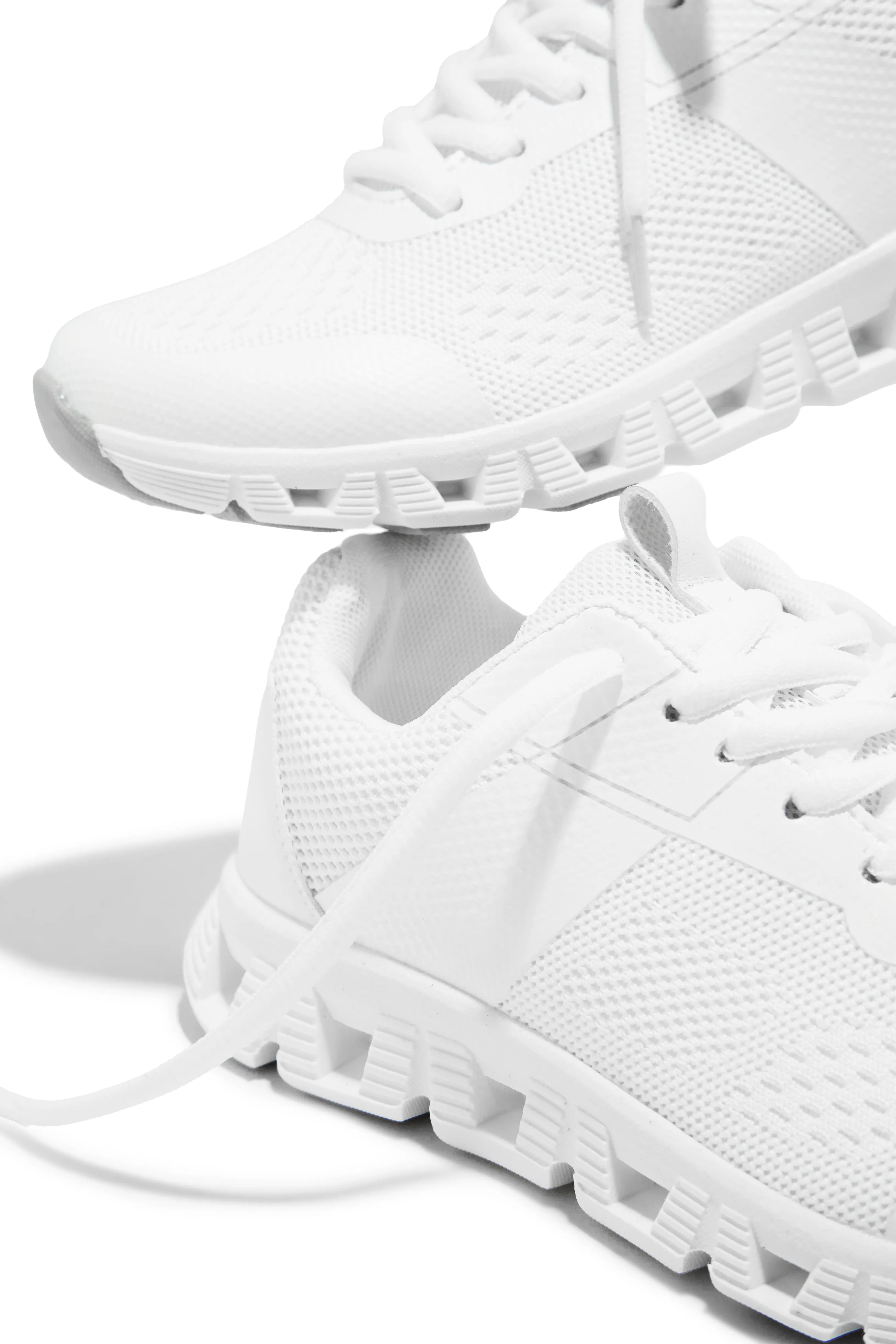 Jet Setter Lace Up Sneakers - White