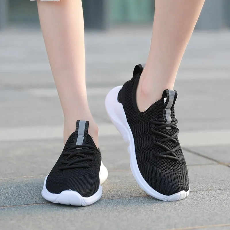 Kid's Lightweight Sports Shoes