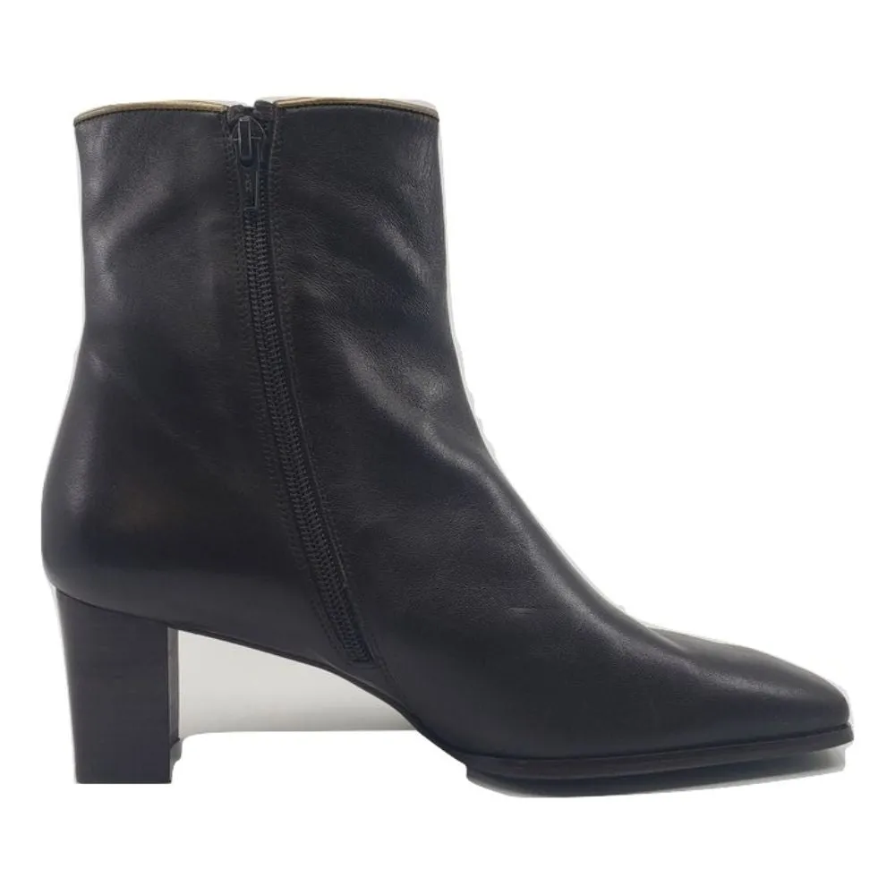 Neoclassic Nigeria Nappa Leather Stuart Weitzman Ankle Boots