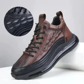 New Men Light Breathable Running Sneakers
