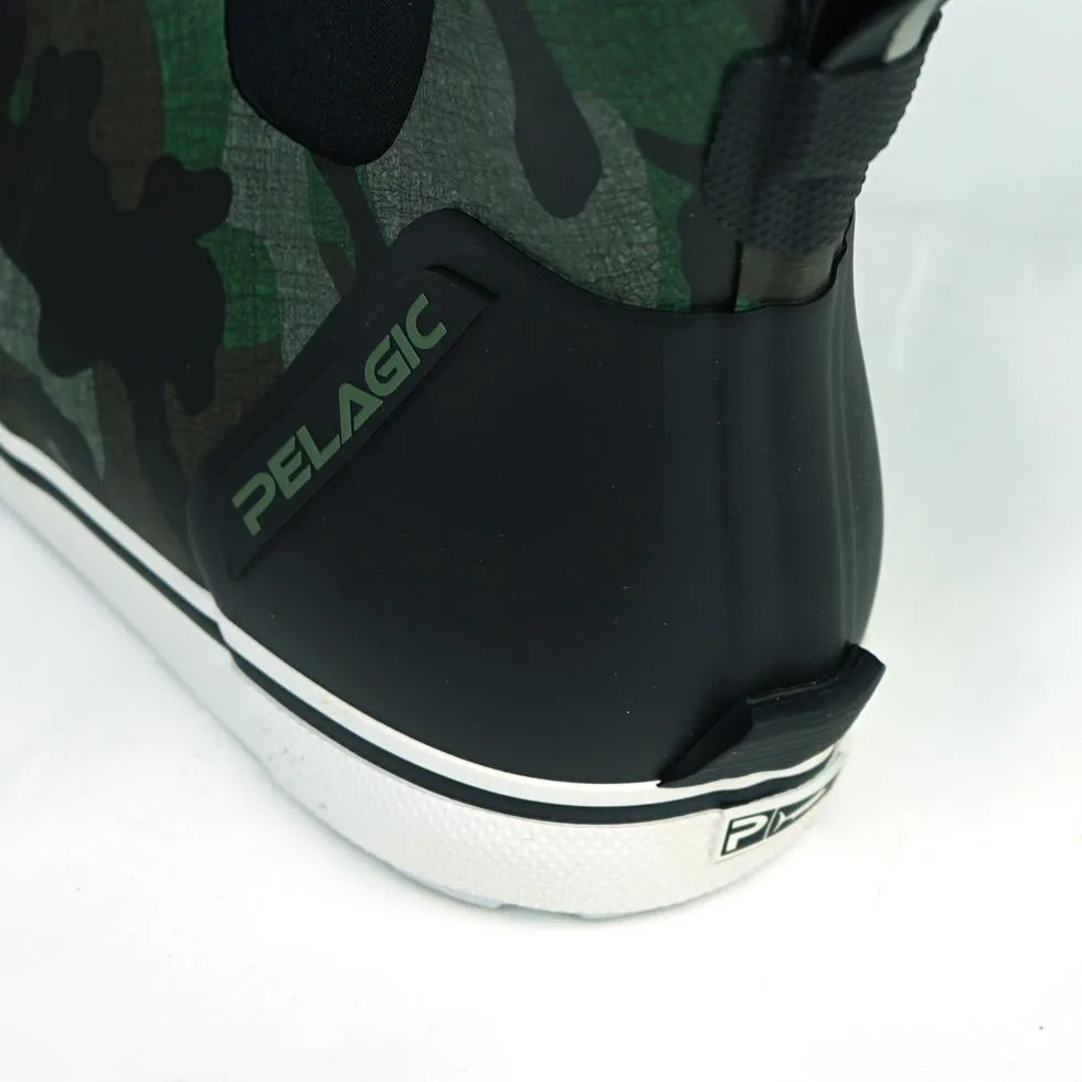 Pelagic Pursuit 6" Deck Boots