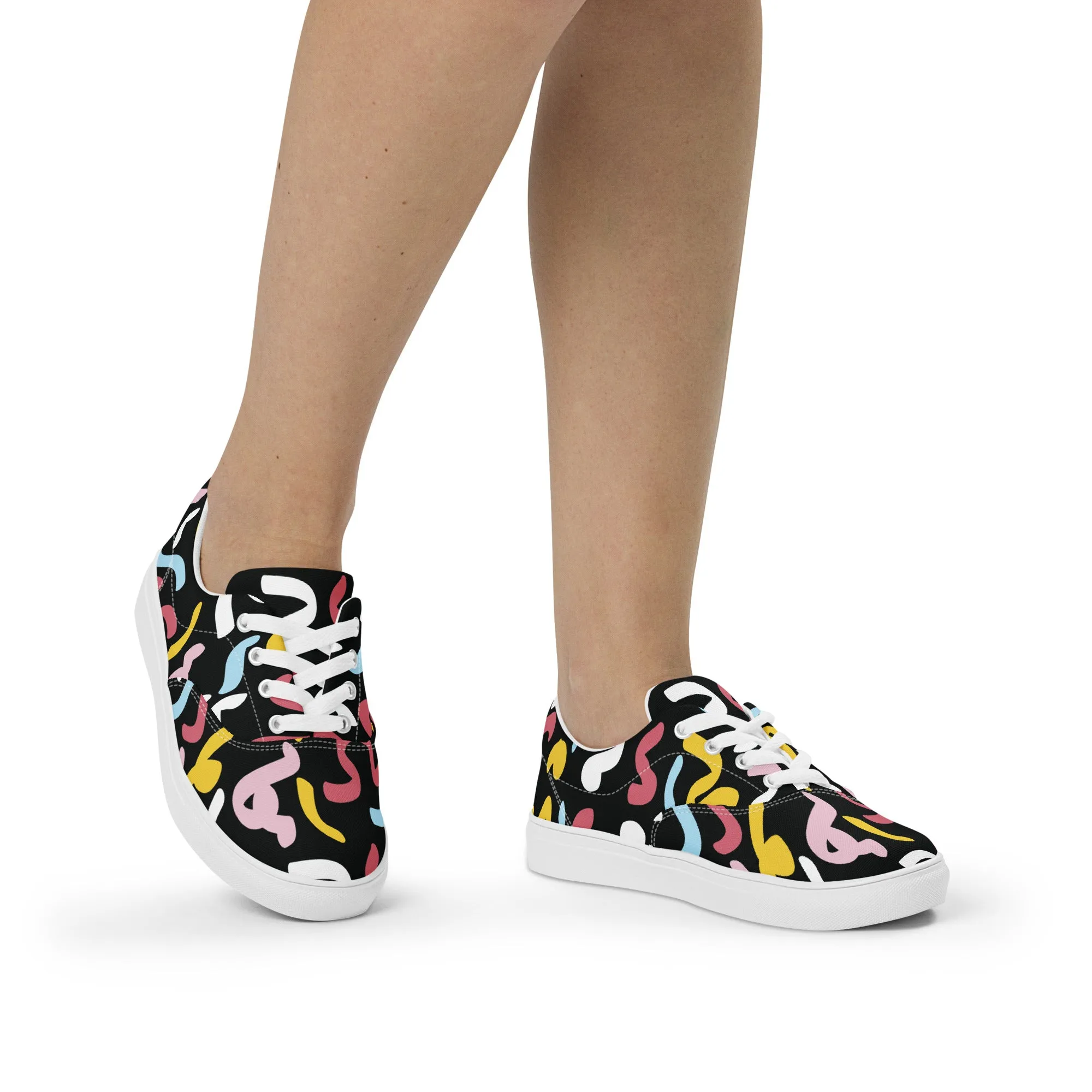 QUANTUM Women’s Lace-Up Canvas Shoes