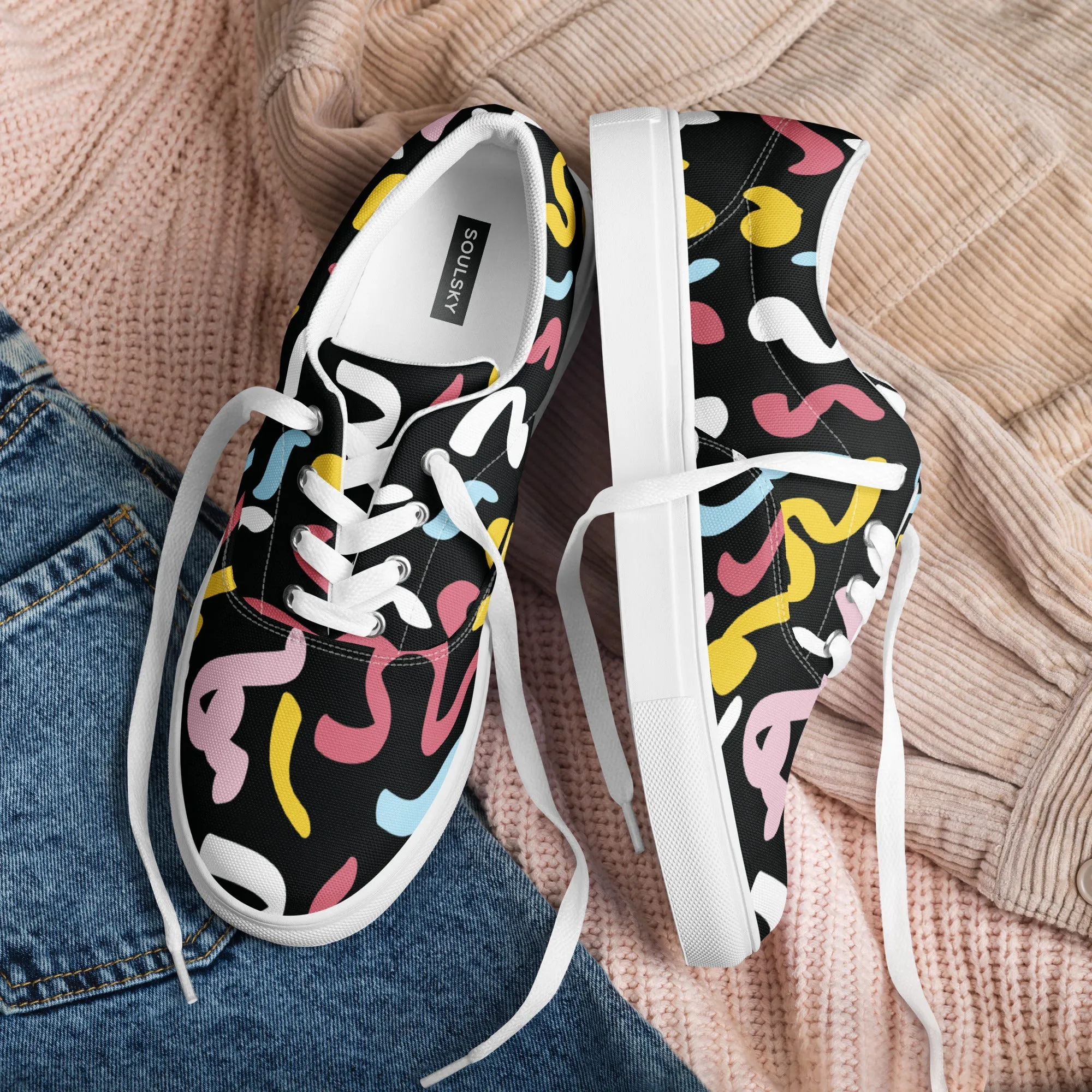 QUANTUM Women’s Lace-Up Canvas Shoes
