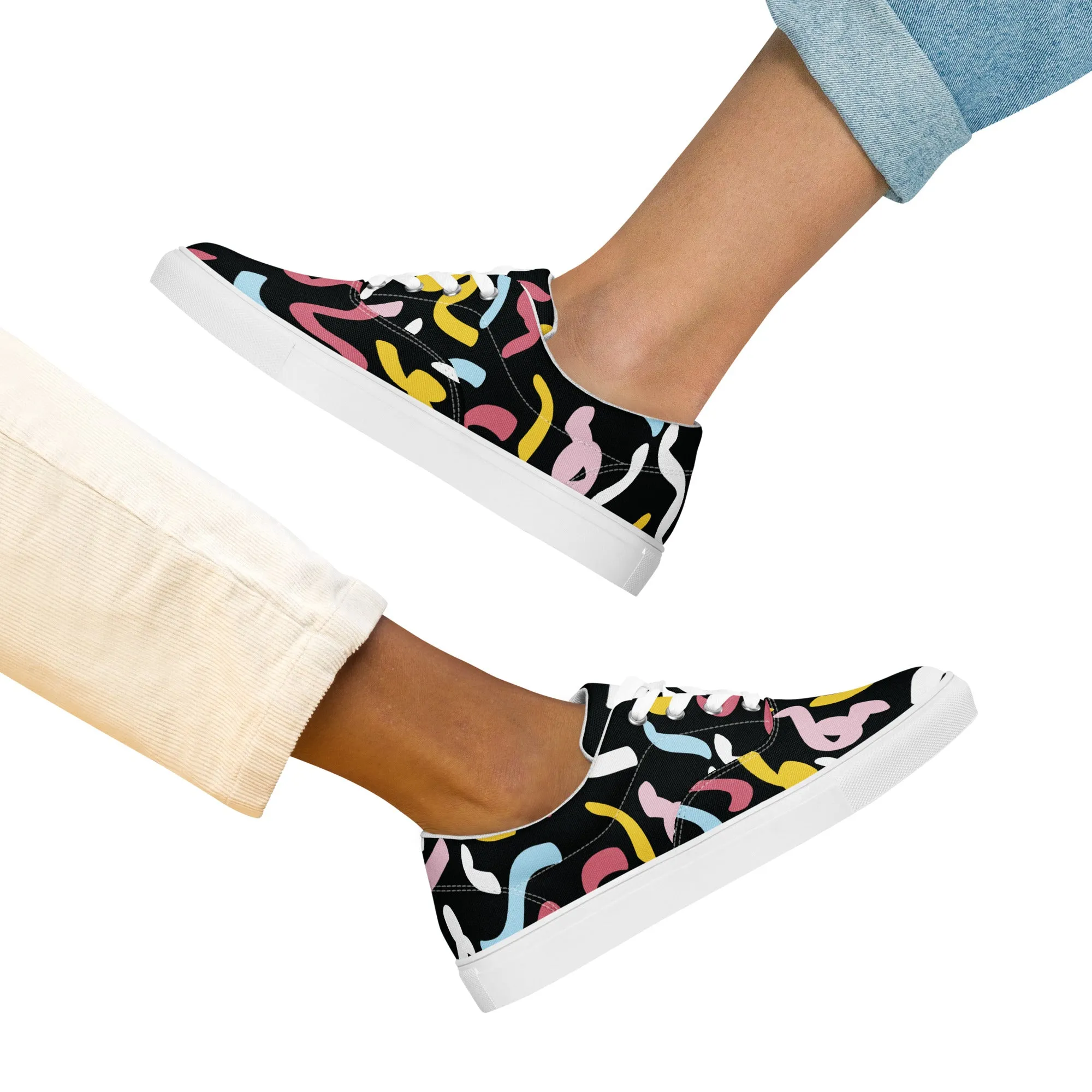 QUANTUM Women’s Lace-Up Canvas Shoes