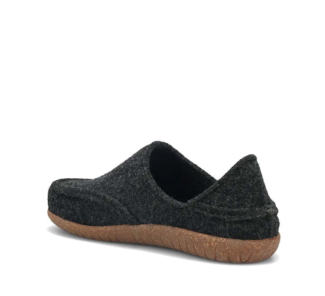 Taos Convertawool Clog