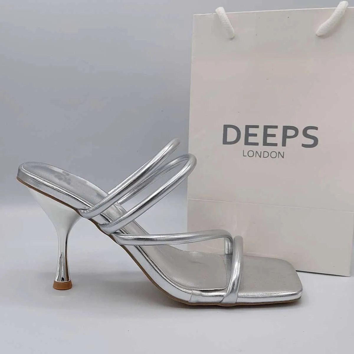 VIDA STRAPPY MULE SANDAL