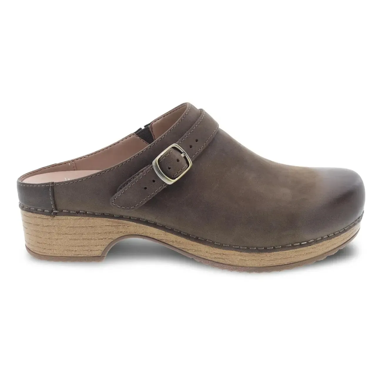 Women’s Dansko Berry Burnished Nubuck – Versatile Comfort & Style